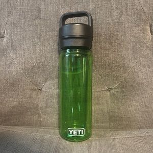 Yeti Yonder 750 ml / 25 oz Bottle, Canopy Green